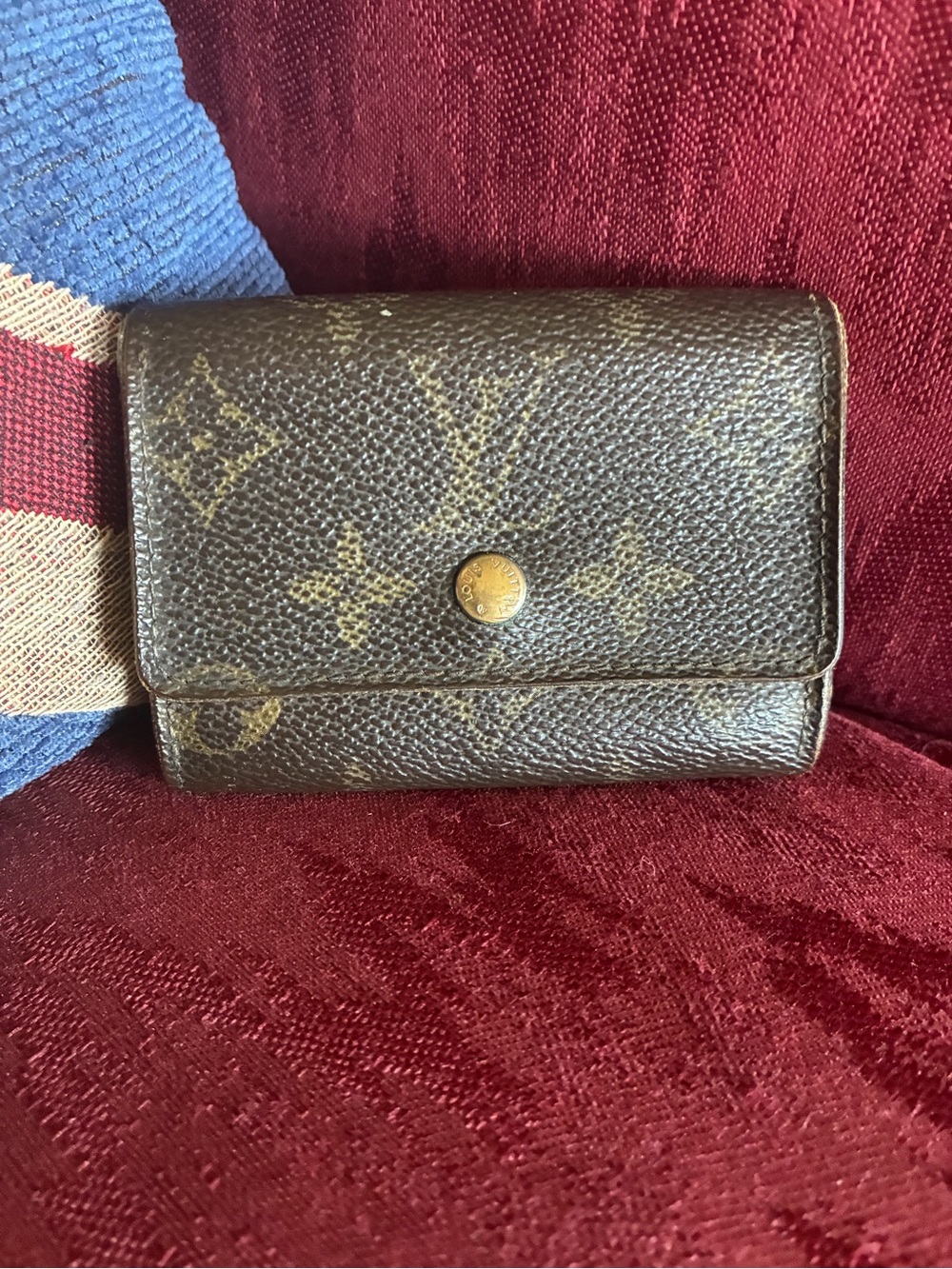 Louis Vuitton Monogram Canvas Mini Wallet Cash and Card Holder in Brown